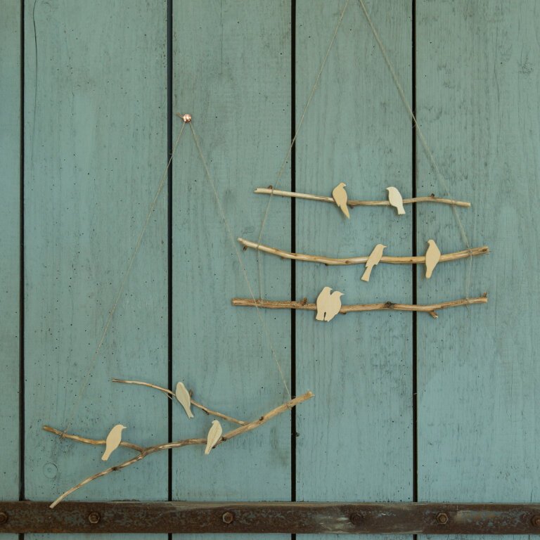 Vögel aus Sperrholz