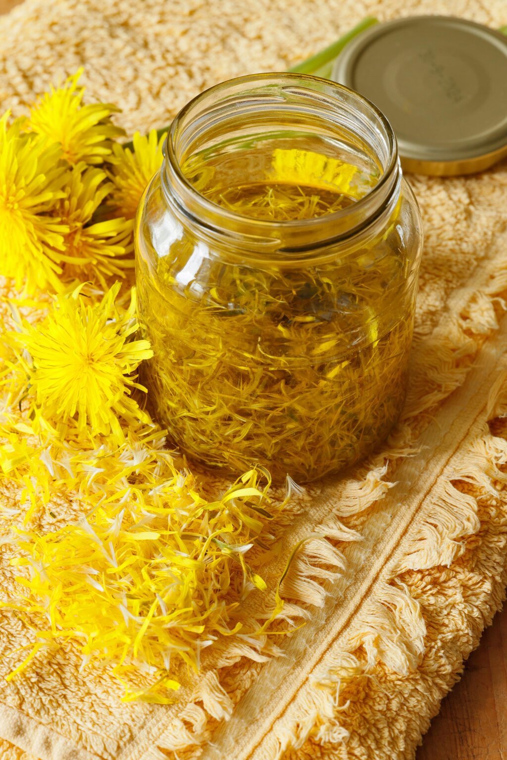 Rezept fr eine Gnsel-Tinktur | Landlust