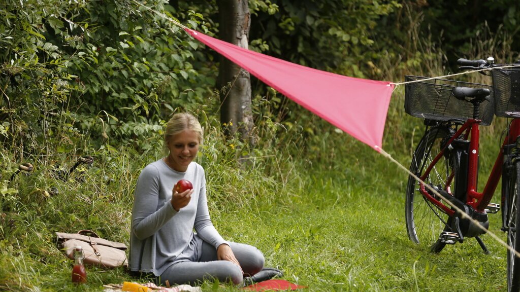 survival tarp shelter Etowah Oufitters Ultra-Lite 10' x 10' length-8 or signal for help mobiler Wäscheständer Color:RED