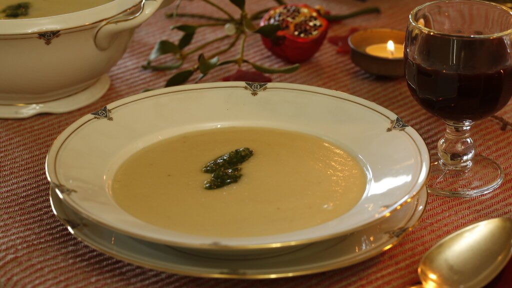 Feine Schwarzwurzel-Suppe